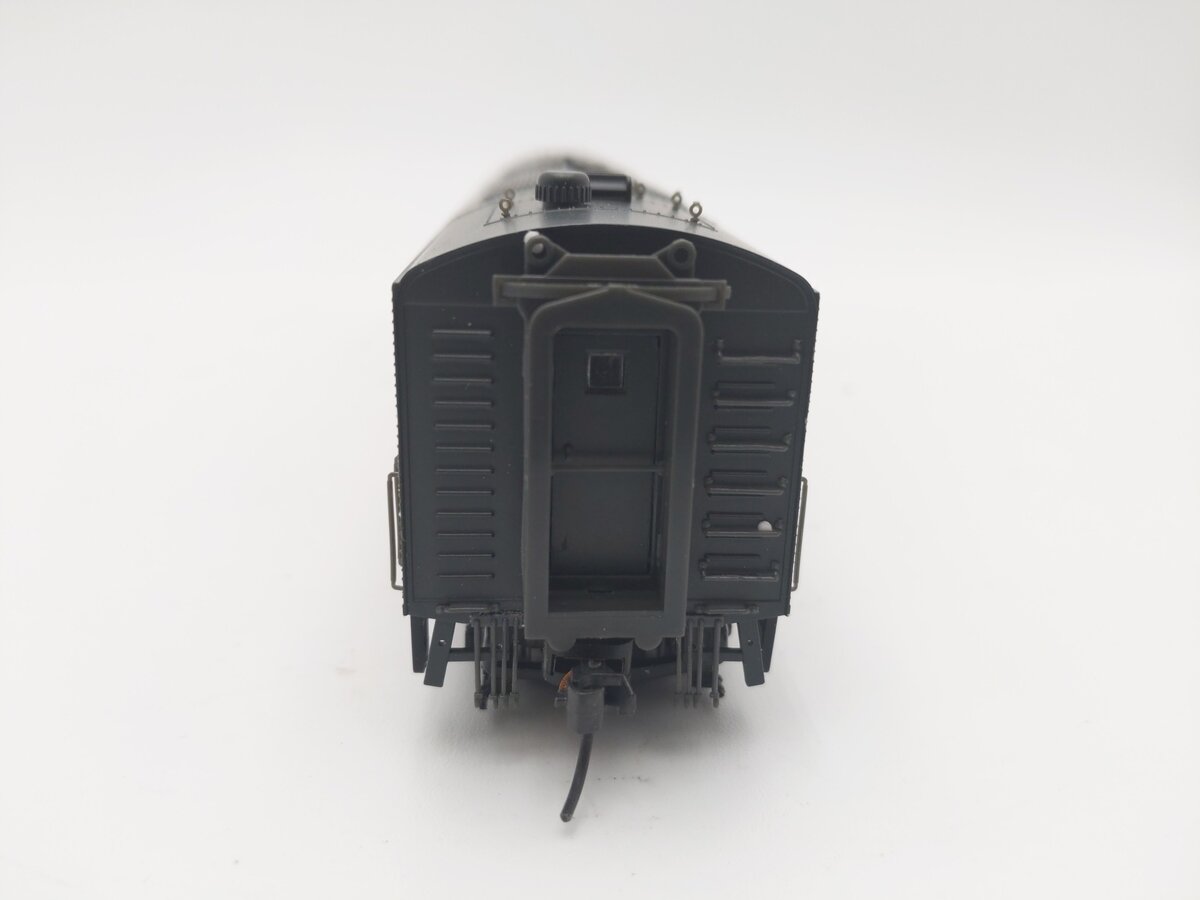Proto 2000 21067 HO Scale New York Central E7B Non-Powered B-Unit #4107 EX/Box