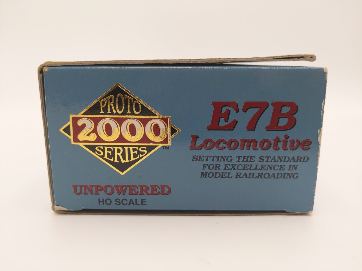 Proto 2000 21067 HO Scale New York Central E7B Non-Powered B-Unit #4107 EX/Box