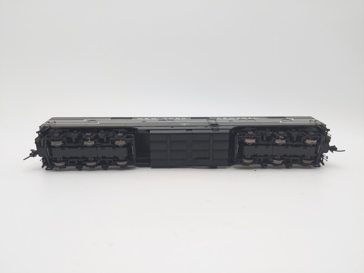 Proto 2000 21067 HO Scale New York Central E7B Non-Powered B-Unit #4107 EX/Box