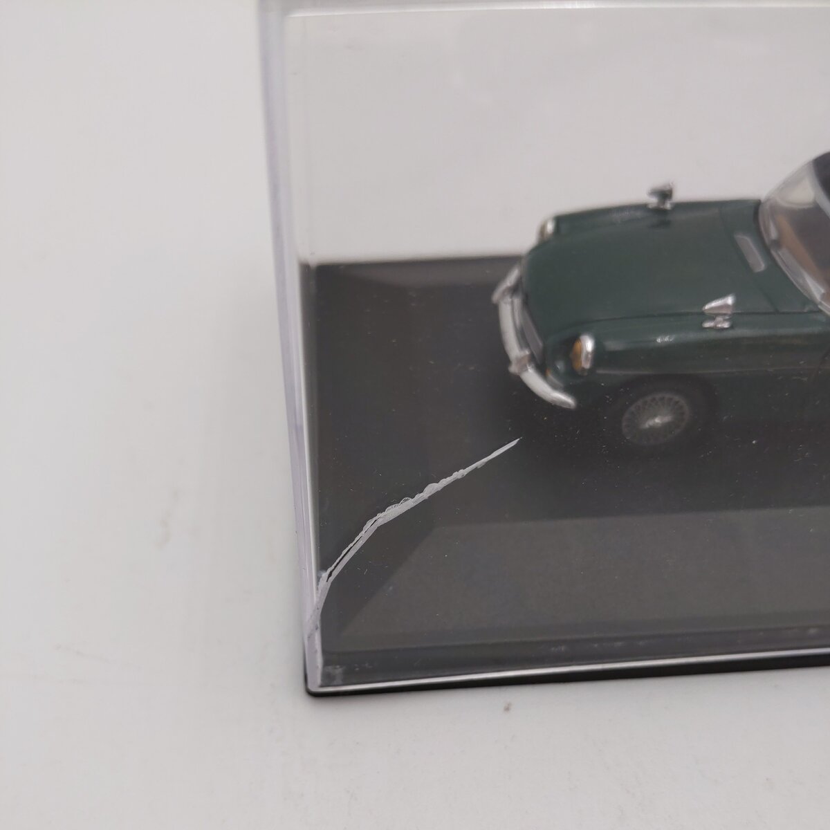 K-Line K-94455 1:43 Scale MGB Soft Top w/ Slumber Coach EX/Box