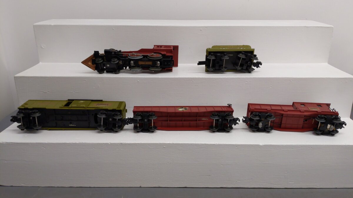 Lionel 6-30054 O 2006 World of Disney Limited Edition O Gauge Steam Train Set EX/Box