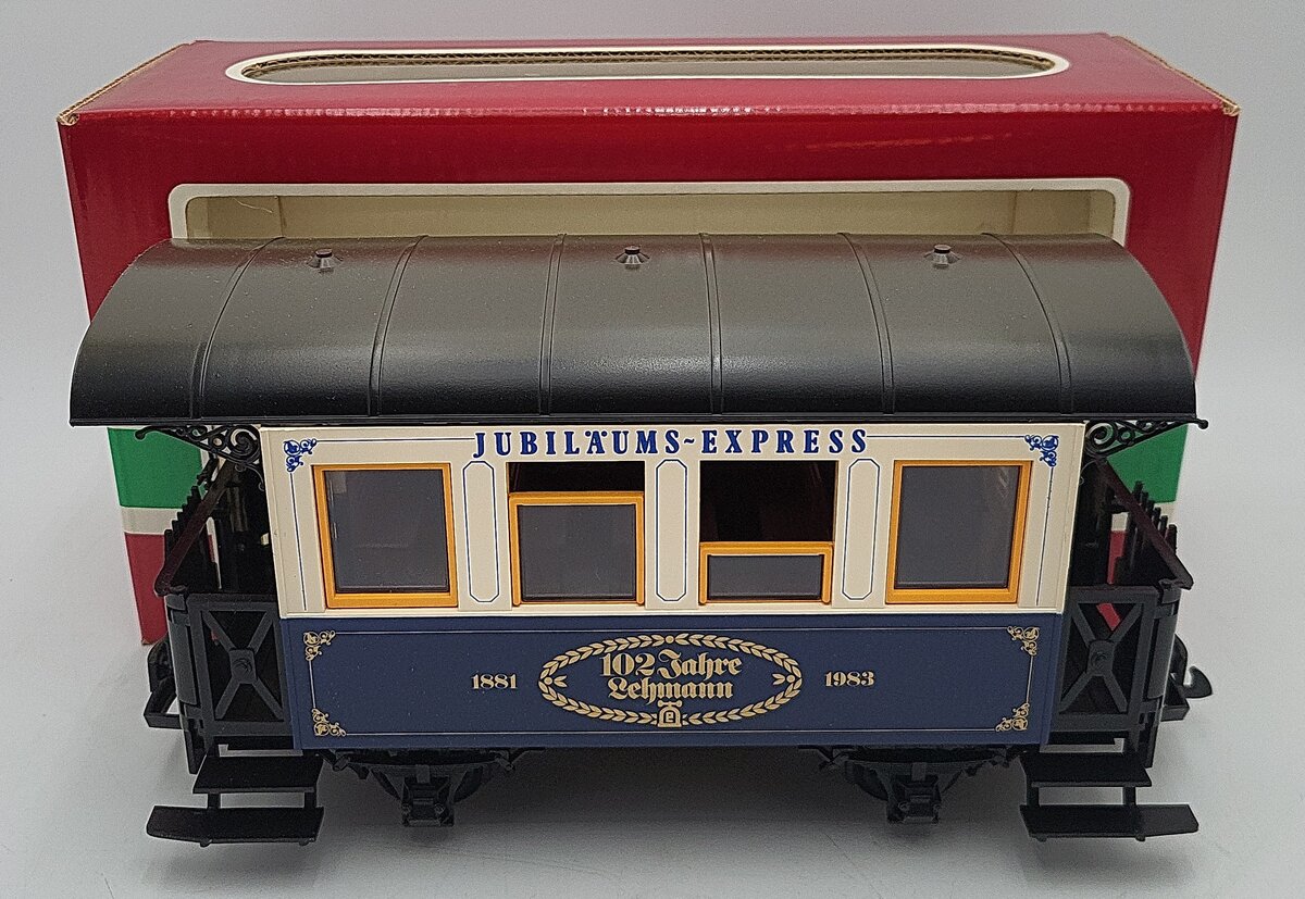 LGB 1983 G Scale Cream & Blue Passenger Car #102 EX/Box