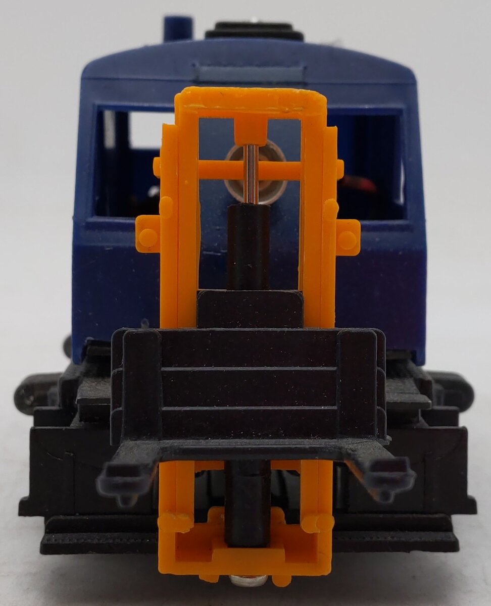 Custom Built O Gauge Santa Fe Powered Diesel Locomotive