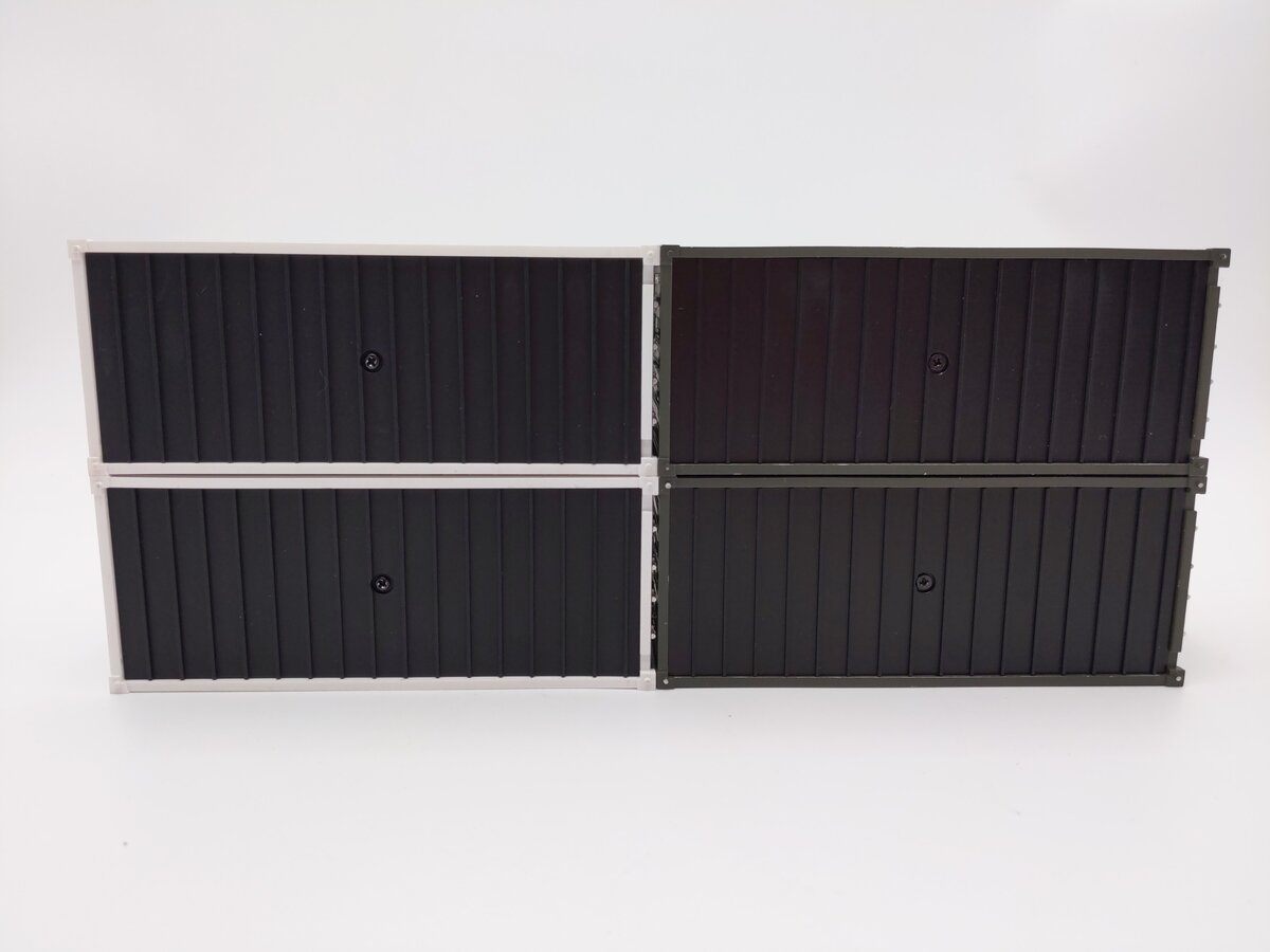 Evemodel O Scale Medical Aid 20ft Shipping Containers [4] EX