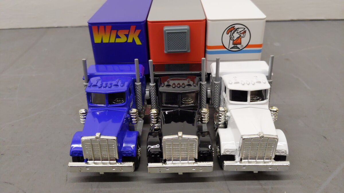 Lionel O Assorted Tractor & Trailer [3] EX/Box