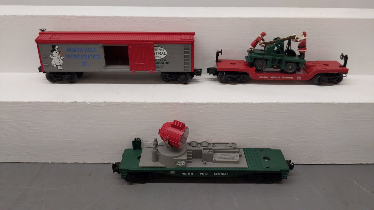 Lionel 6-30040 North Pole Freight Expansion Pack Set EX/Box