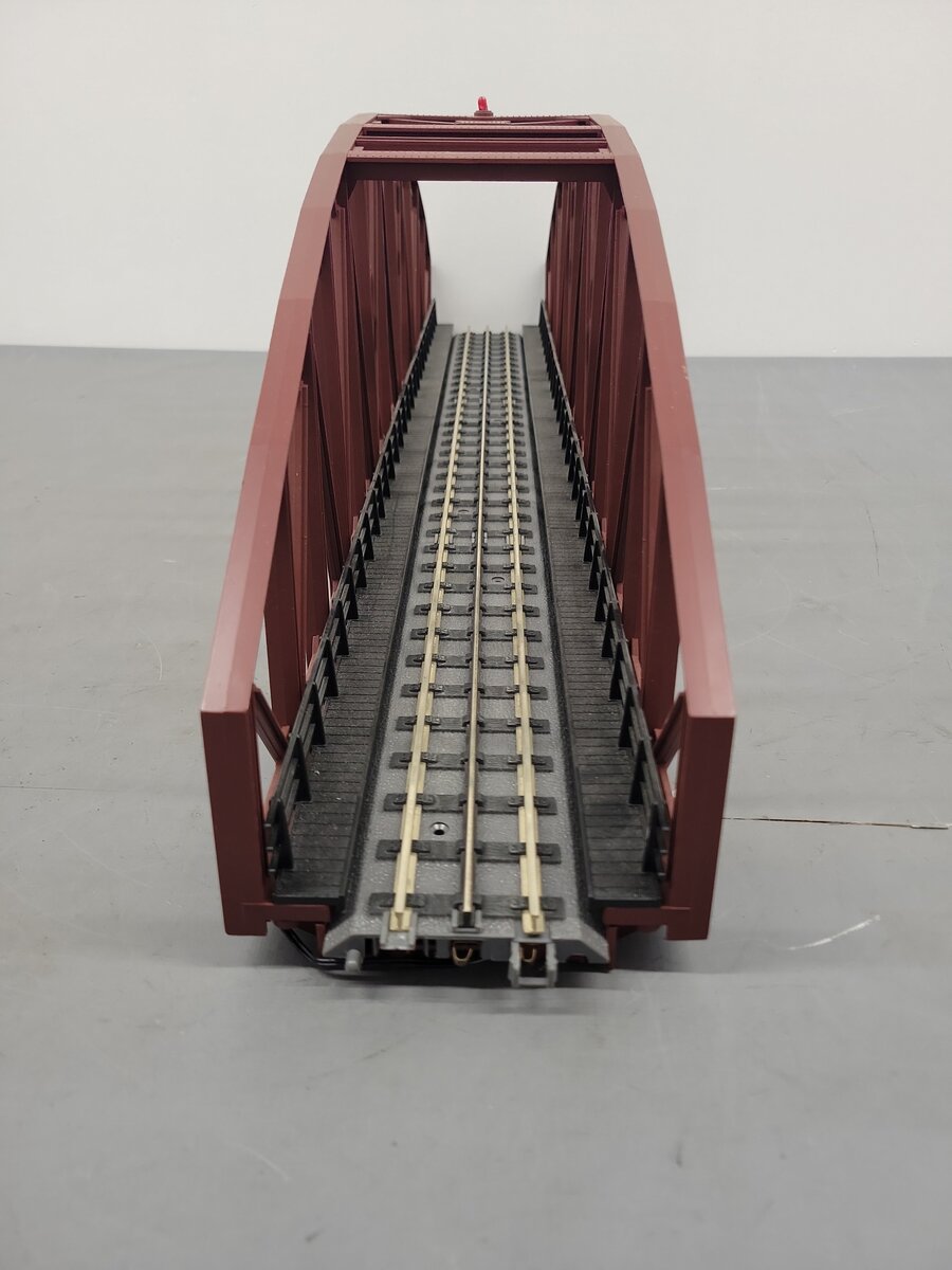 MTH 40-1058 2-Track Steel Arch Bridge w/ No Piers EX
