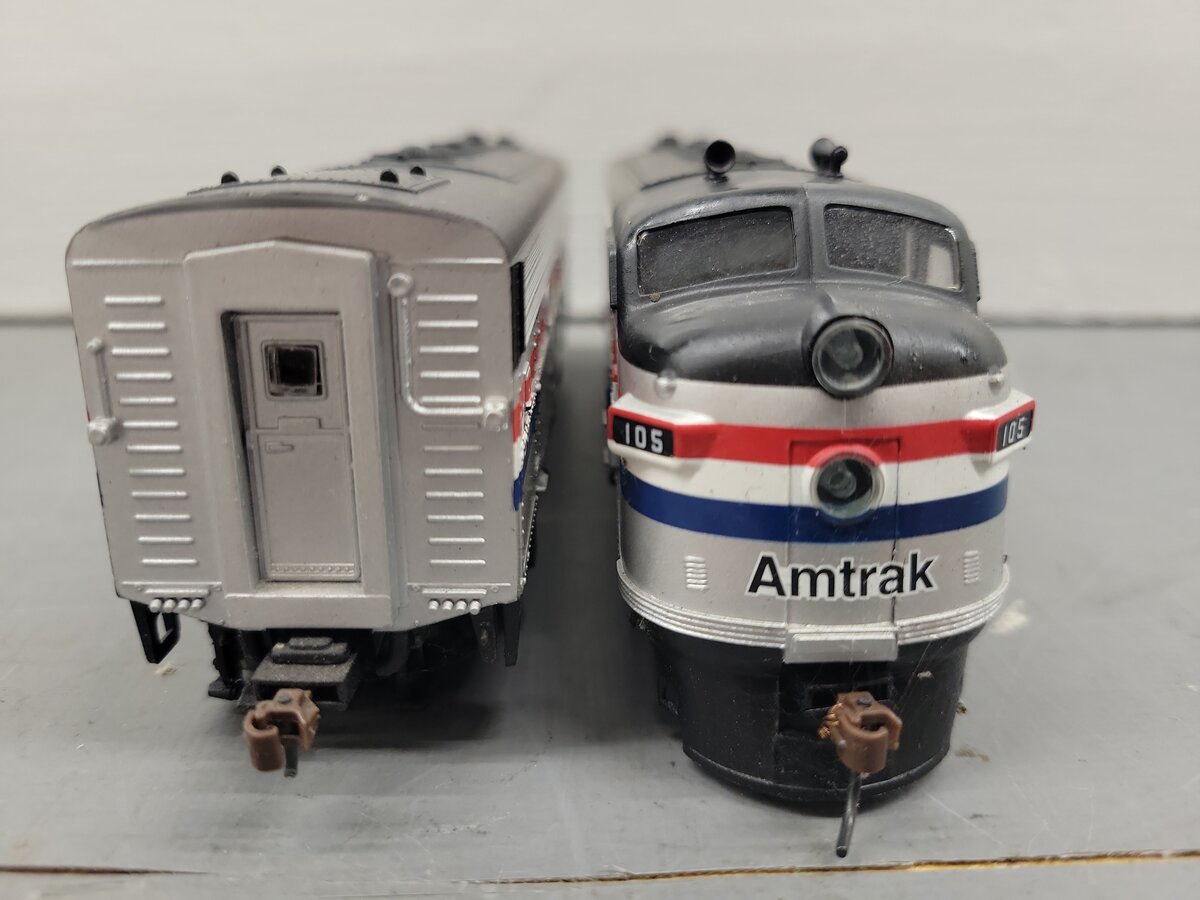 Roundhouse 14781 HO Amtrak F7A/B Diesel Locomotive #105/#153 EX/Box