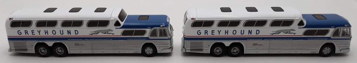 Corgi US54414 1:50 GM 4501 Greyhound Scenicruiser Destination Philadelphia Set LN/Box