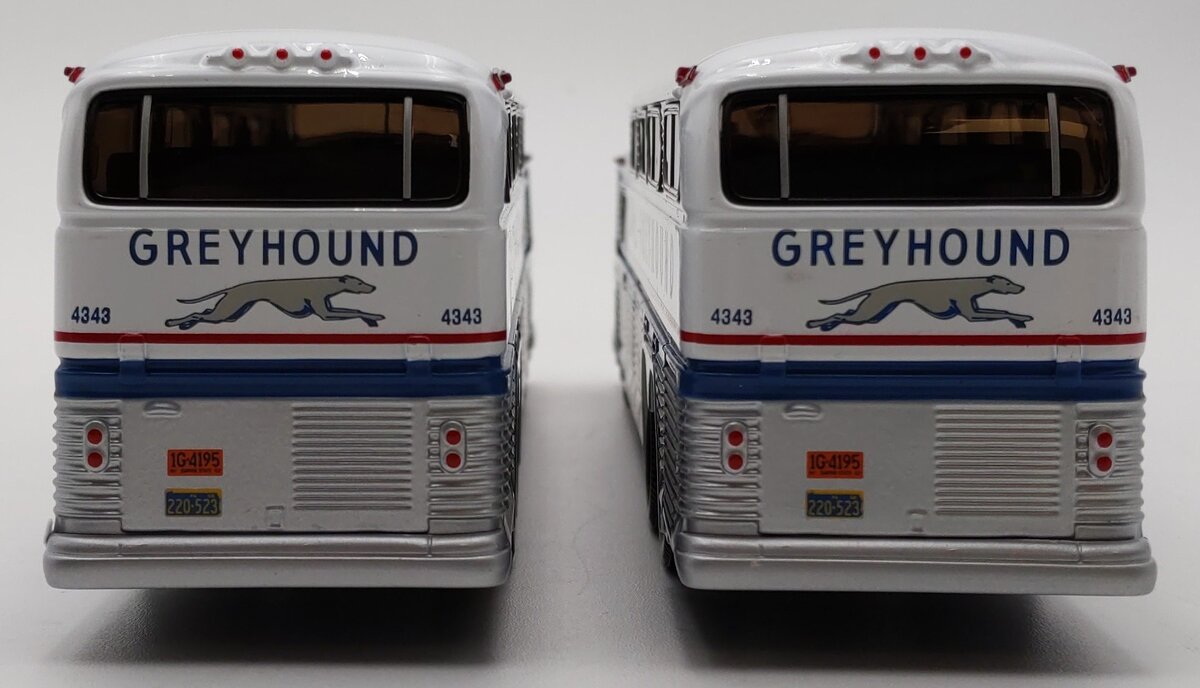 Corgi US54414 1:50 GM 4501 Greyhound Scenicruiser Destination Philadelphia Set LN/Box