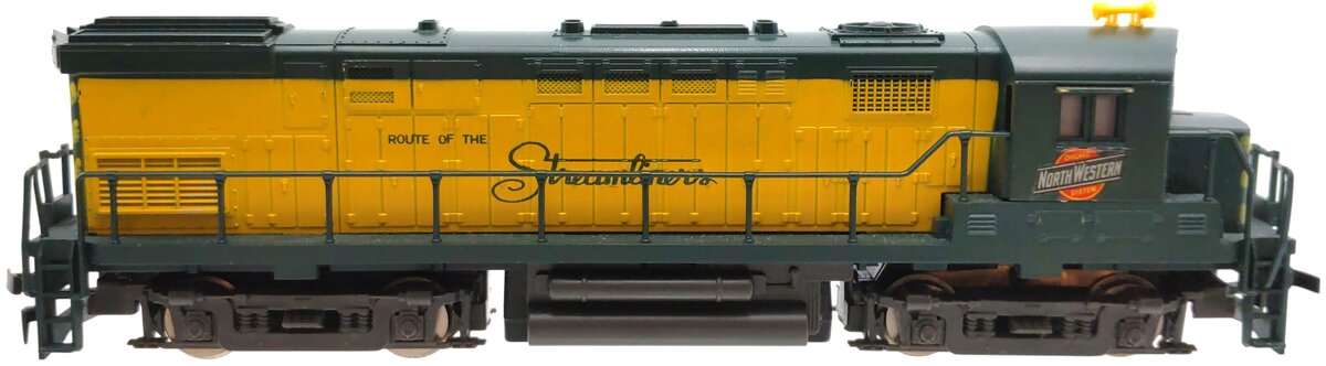 AHM 5015C HO Scale Chicago & North Western "400" Alco Century Diesel Locomotive LN/Box