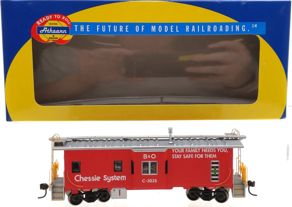 Athearn 74712 HO Scale Chessie/B&O Bay Window Caboose #C-3025 LN/Box