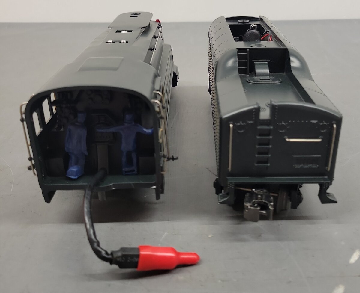 Lionel 6-18052 O Gauge Pennsylvania K-4 Torpedo Steam Locomotive & Tender #238E EX/Box