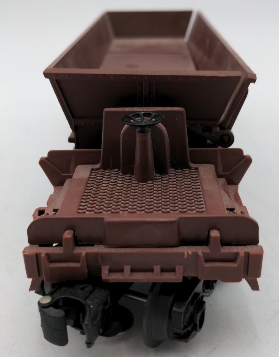 Lionel 6-9398 O Gauge Pennsylvania Operating Coal Dump Car EX/Box