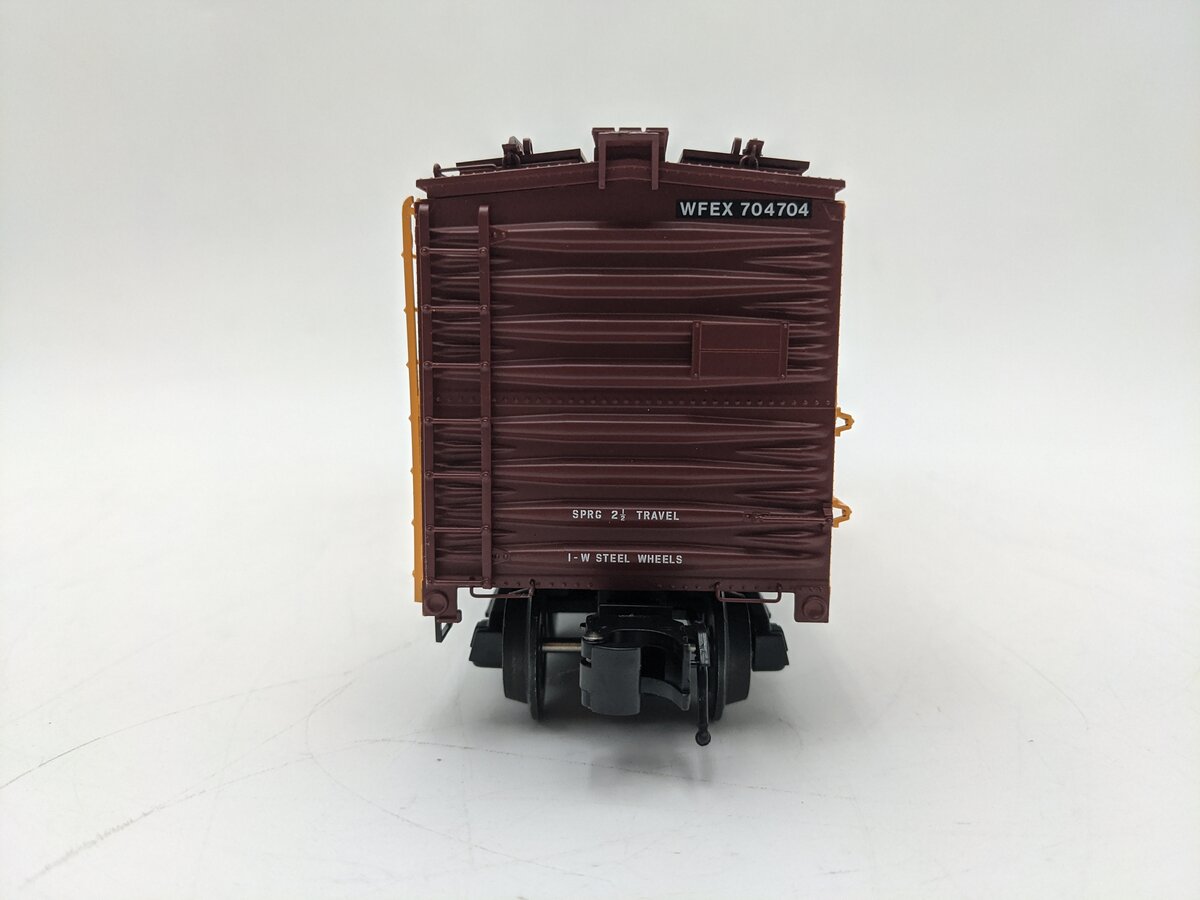 Atlas 3003921-1 O Gauge Western Fruit Express 40' Steel Reefer #704704 EX/Box