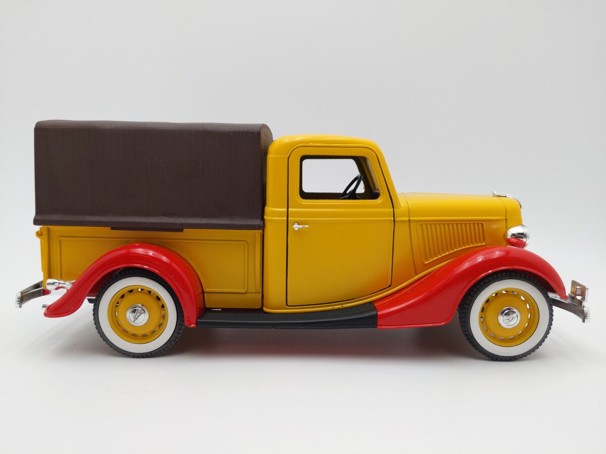 Solido 8004 Prestige 1936 Dunlop Tyres Ford V8 Pick Up EX/Box