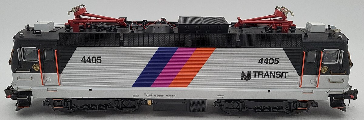 Atlas 6205-2 NJ Transit ALP-44 Electric Locomotive #4405 with LocoMatic (3Rail) VG