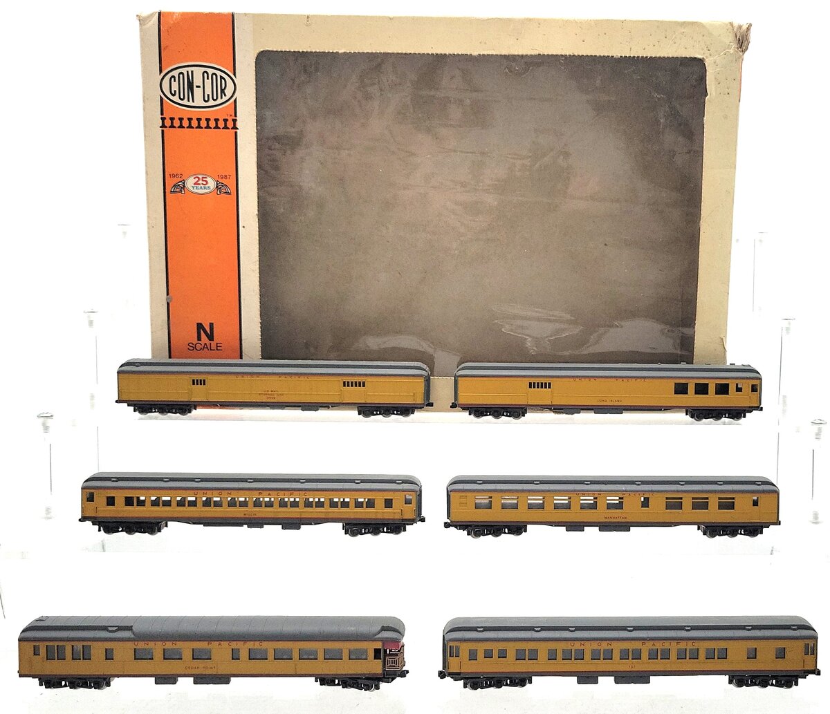 Con-Cor 0003-570013 N Scale Union Pacific 6-Car Heavyweight Passenger Set EX/Box