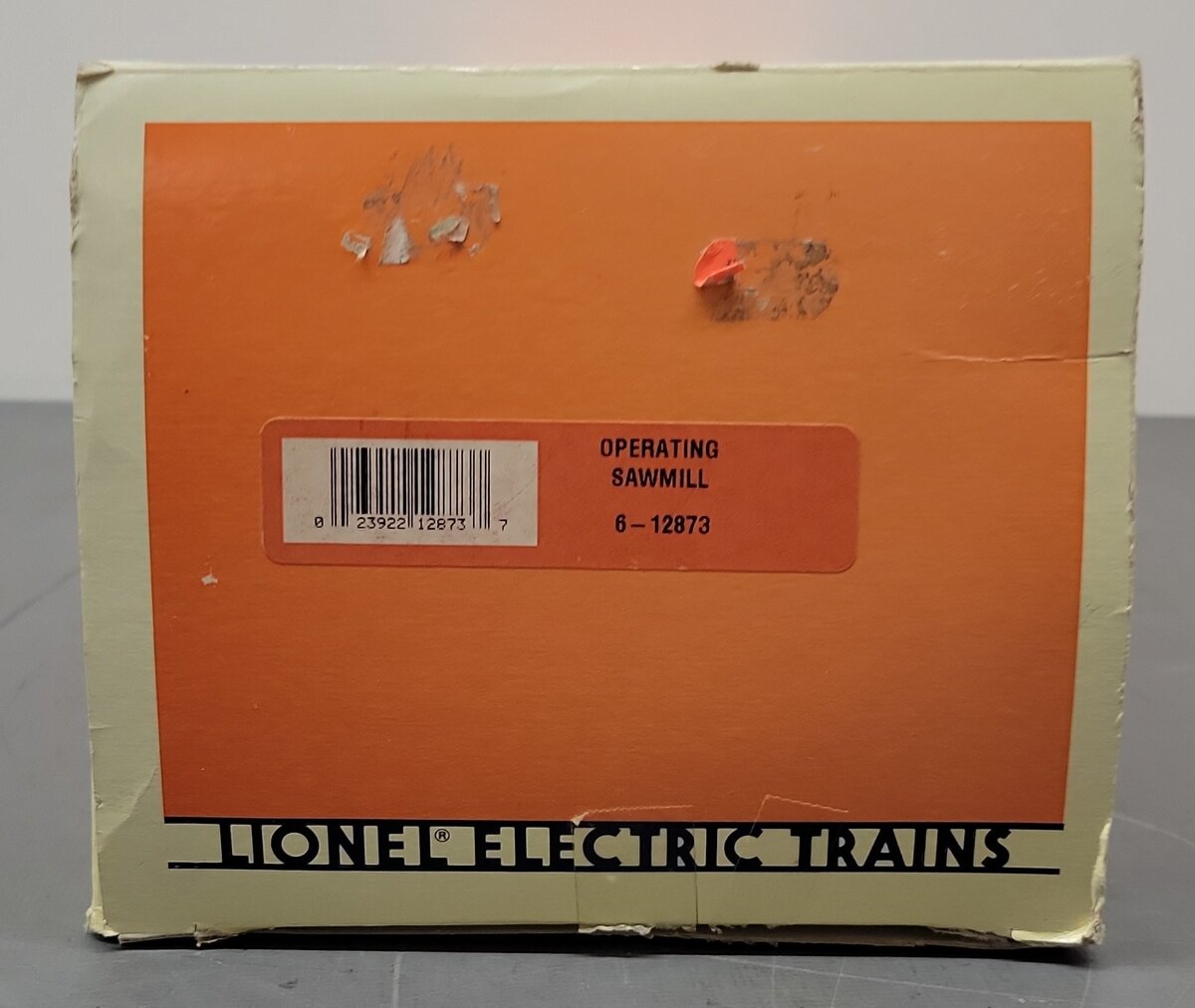 Lionel 6-12873 O Operating Sawmill with Brown Base EX/Box
