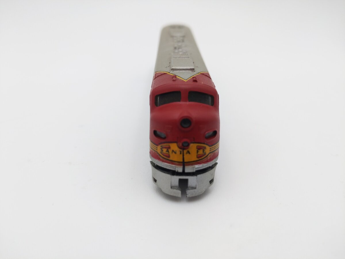 Atlas 2101 ATSF E8 A Diesel Locomotive EX/Box