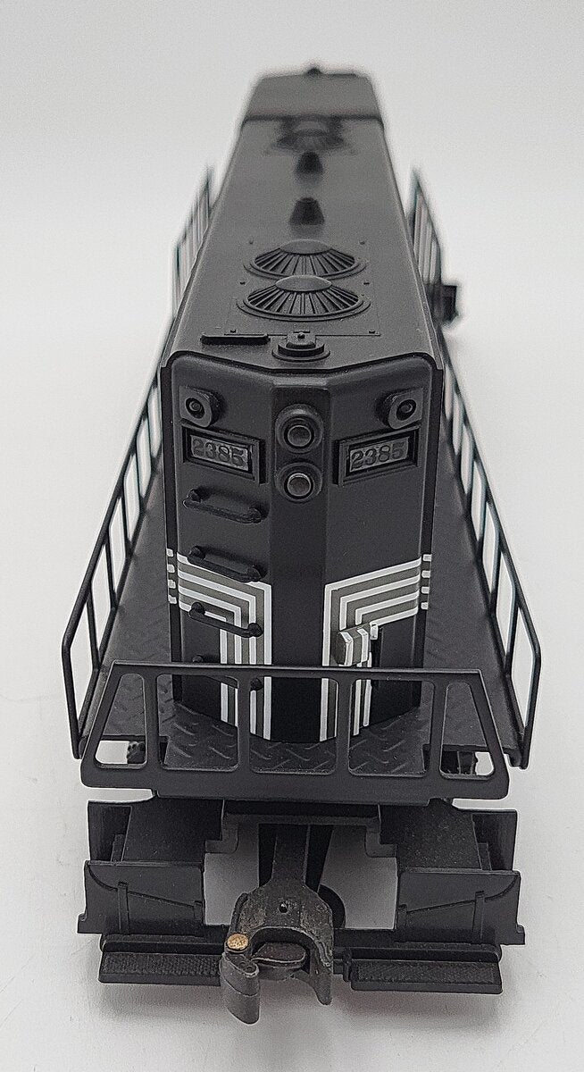 Lionel 6-18577 O Gauge New York Central GP-9 Non-Powered Diesel B-Unit #2385 EX