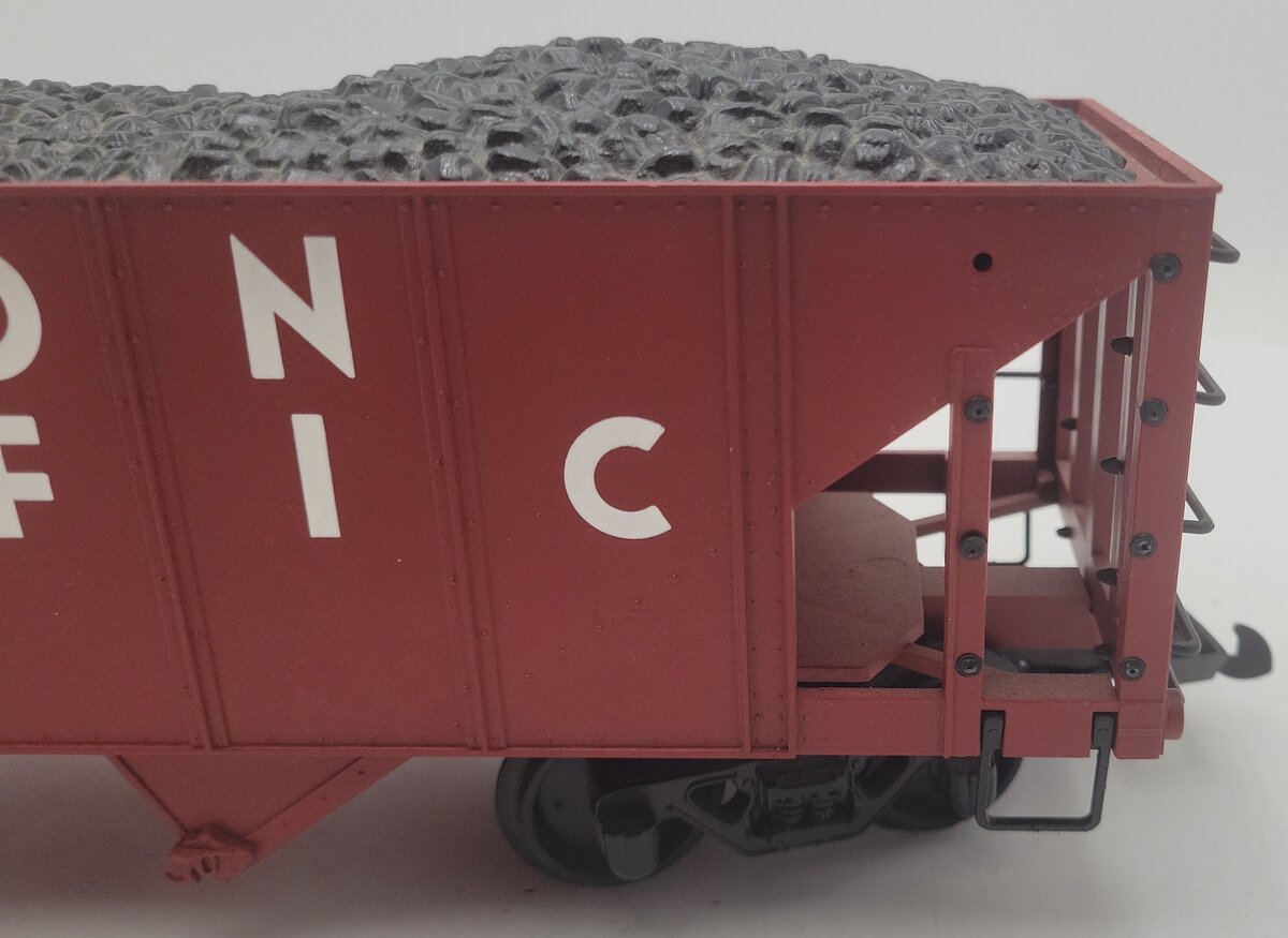Bachmann 98201 G Scale Union Pacific 3 Bay Hopper #37199 w/ Coal Load VG/Box