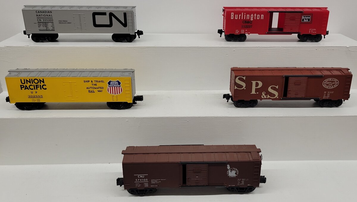 KMT O Gauge Assorted Freight Cars; 574105, 205300, 112237, 392885, [5] VG/Box