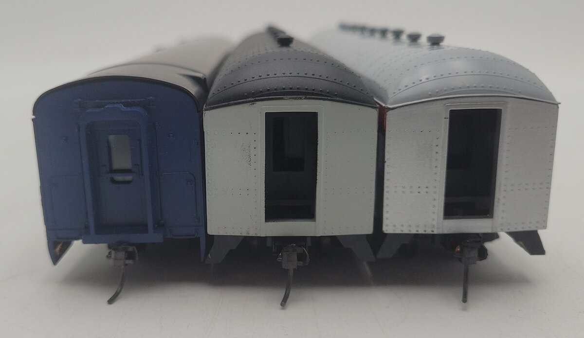 Playart & Rivarossi HO Scale Assorted Passenger Cars [3] VG
