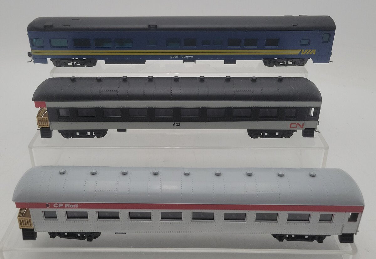 Playart & Rivarossi HO Scale Assorted Passenger Cars [3] VG