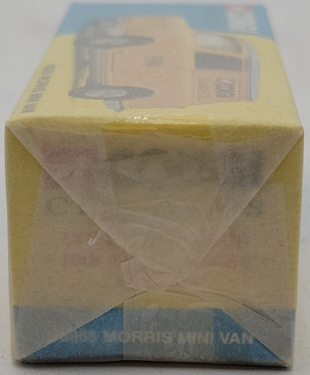 Corgi 96955 1/43 Scale Morris Mini Van MT/Box