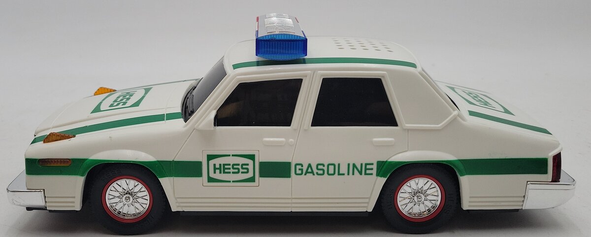 Hess 1993 White Patrol Car 