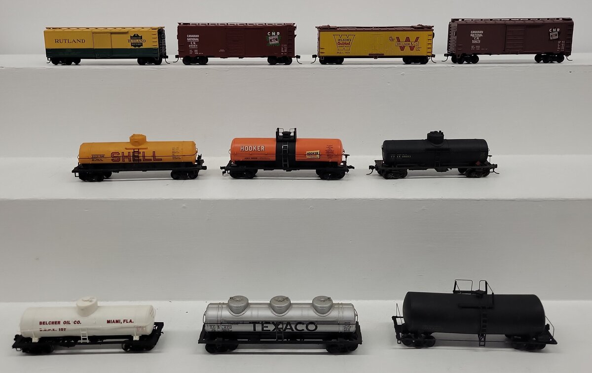HO Scale Assorted Freight Cars: #56555, #100, #1240, #270, #48693, #74601 [10]