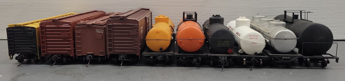HO Scale Assorted Freight Cars: #56555, #100, #1240, #270, #48693, #74601 [10]