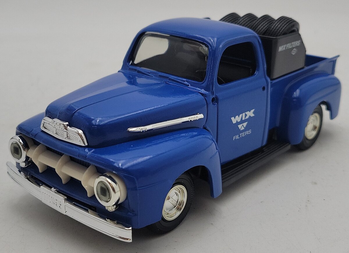 Ertl F250 1:24 Scale WIX 1951 Ford Pickup Truck LN/Box