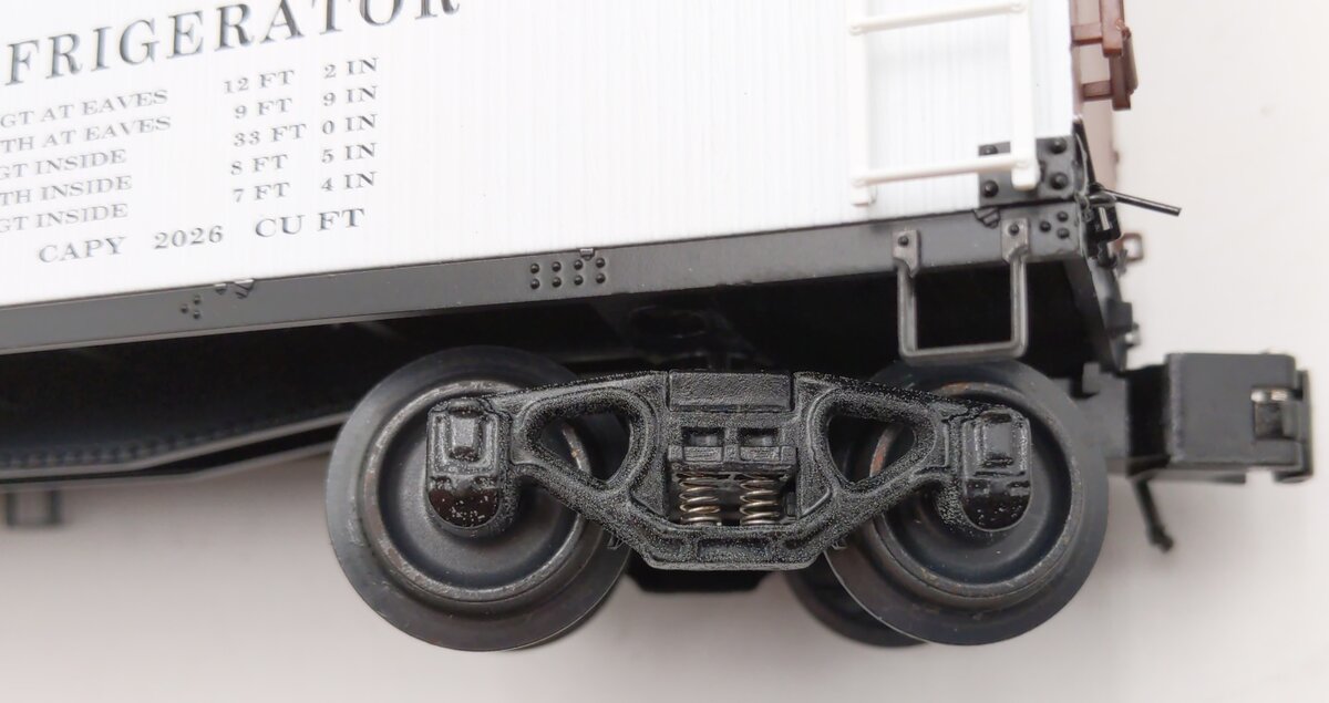 K-Line K742-8027 O Gauge Michigan Central 40" Woodside Refrigerator Car #18505 LN/Box