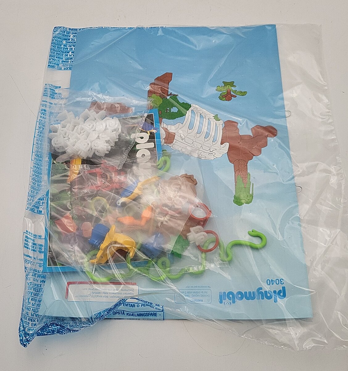 Playmobil 3040 Dinosaur Dungeon EX/Box