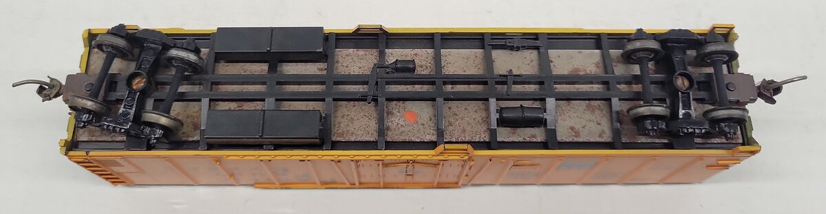 Tempo & Other HO Scale Assorted Freight Cars: #301527, #13079, #79045 [13]
