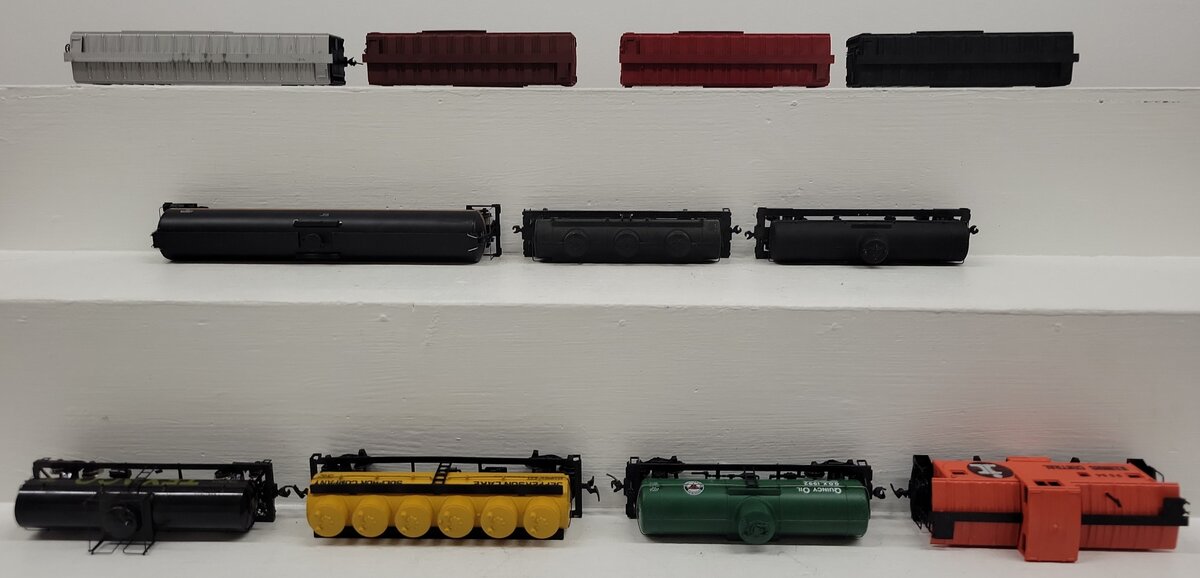 HO Train CO, Gilbert, ROCO & Other HO Scale CUSTOM Assorted Freight Cars [11]