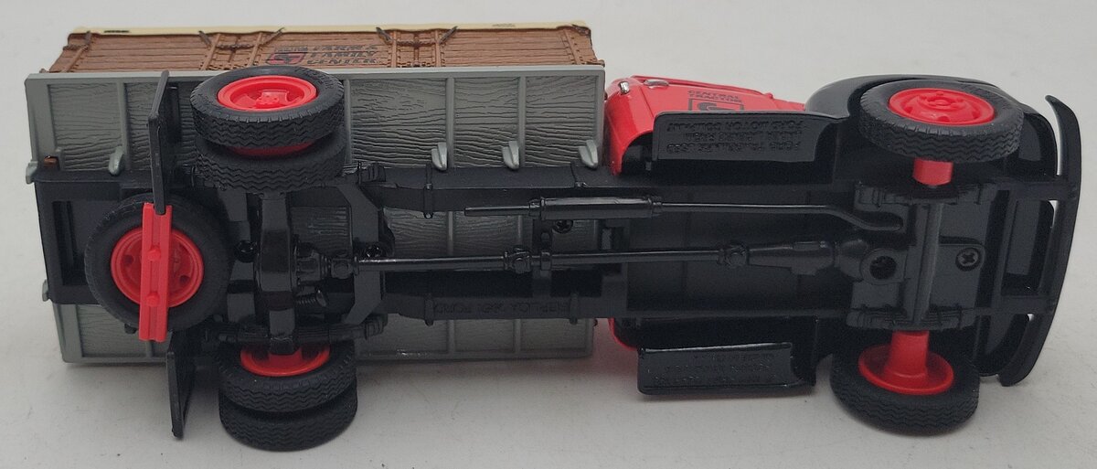 First Gear 19-1011 1:34 Central Tractor Grain Truck LN/Box