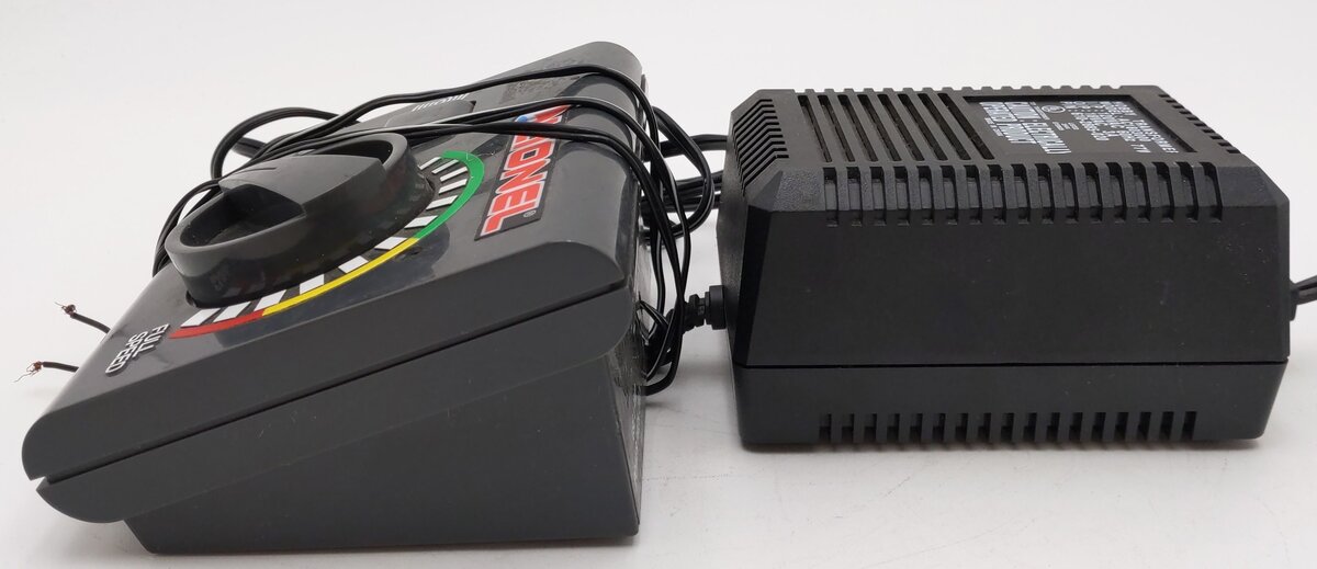 Lionel AC1803000 O Hobby Train Transformer 77W w/ Speed Controller EX