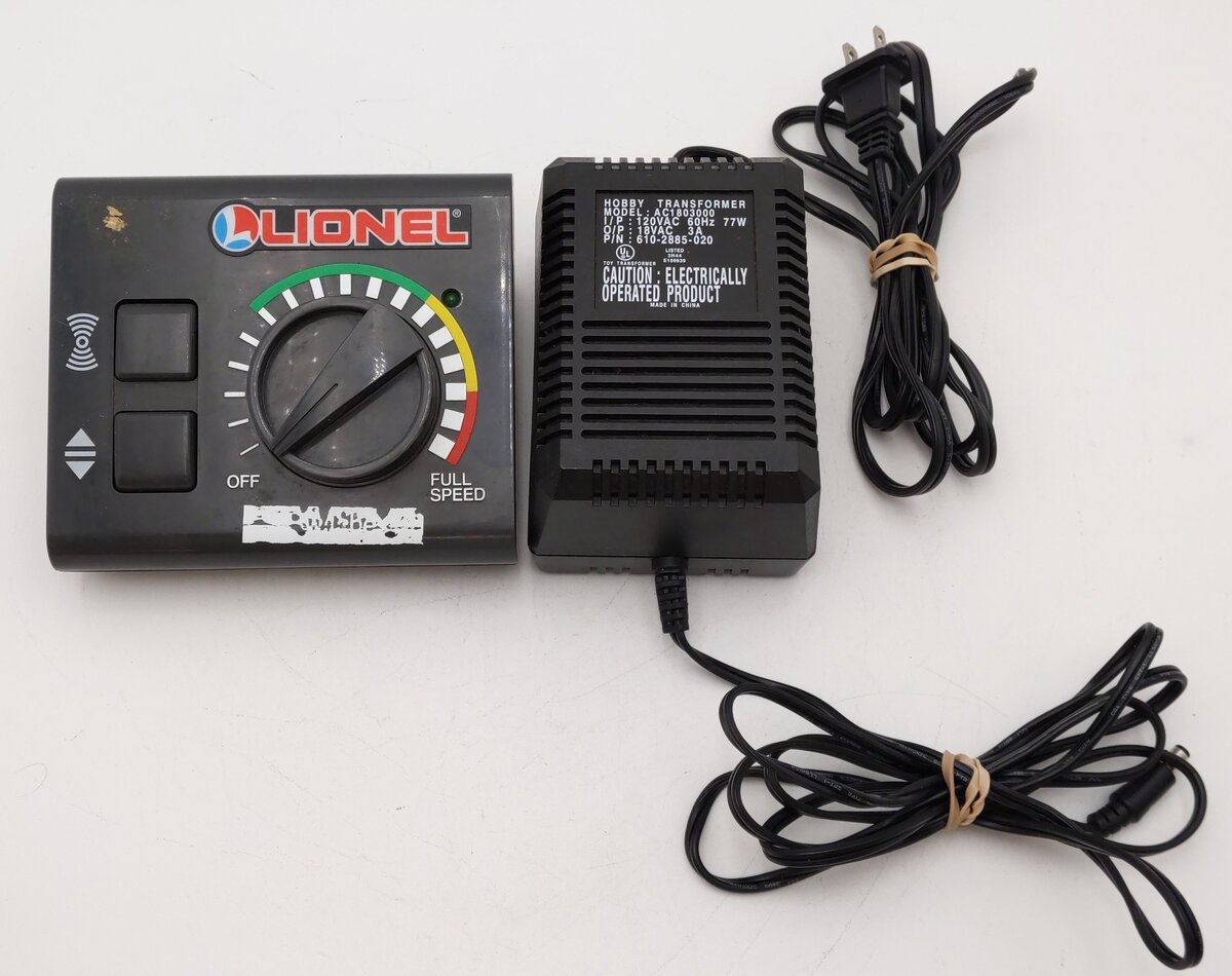 Lionel AC1803000 O Hobby Train Transformer 77W w/ Speed Controller EX