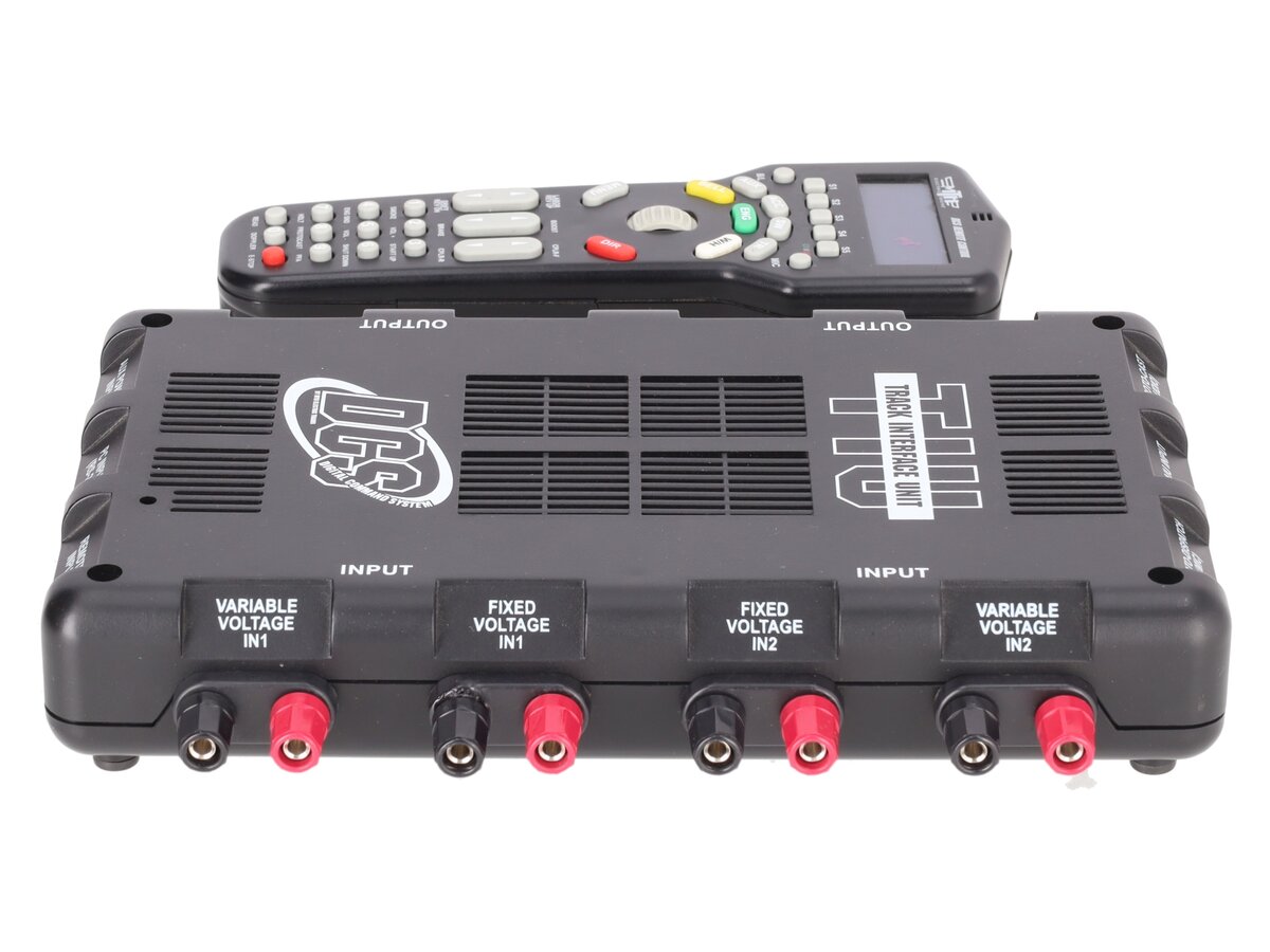 MTH 50-1001 DCS Track Interface Unit & Remote Control - USB Version (Rev. L) EX