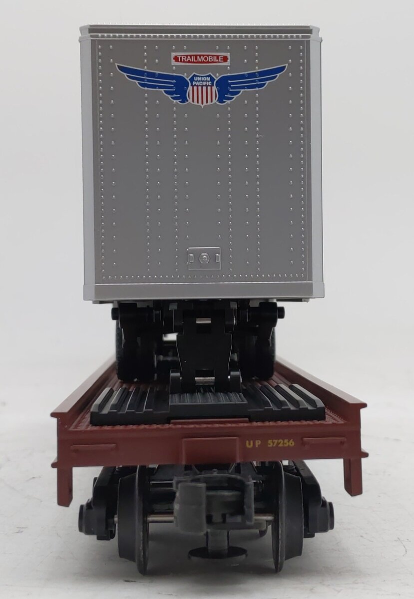 MTH 20-98107 O Gauge Union Pacific Flatcar w/2 Short Trailers #57256 EX/Box