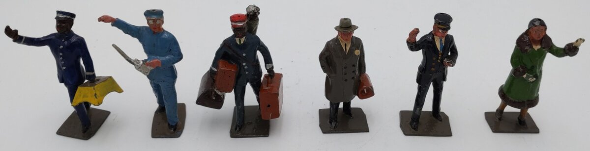 Lionel 550 Standard Gauge Prewar Miniature Railroad Figures (6) VG/Box