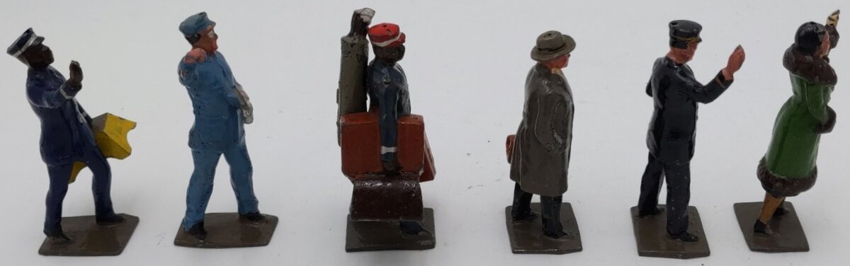 Lionel 550 Standard Gauge Prewar Miniature Railroad Figures (6) VG/Box