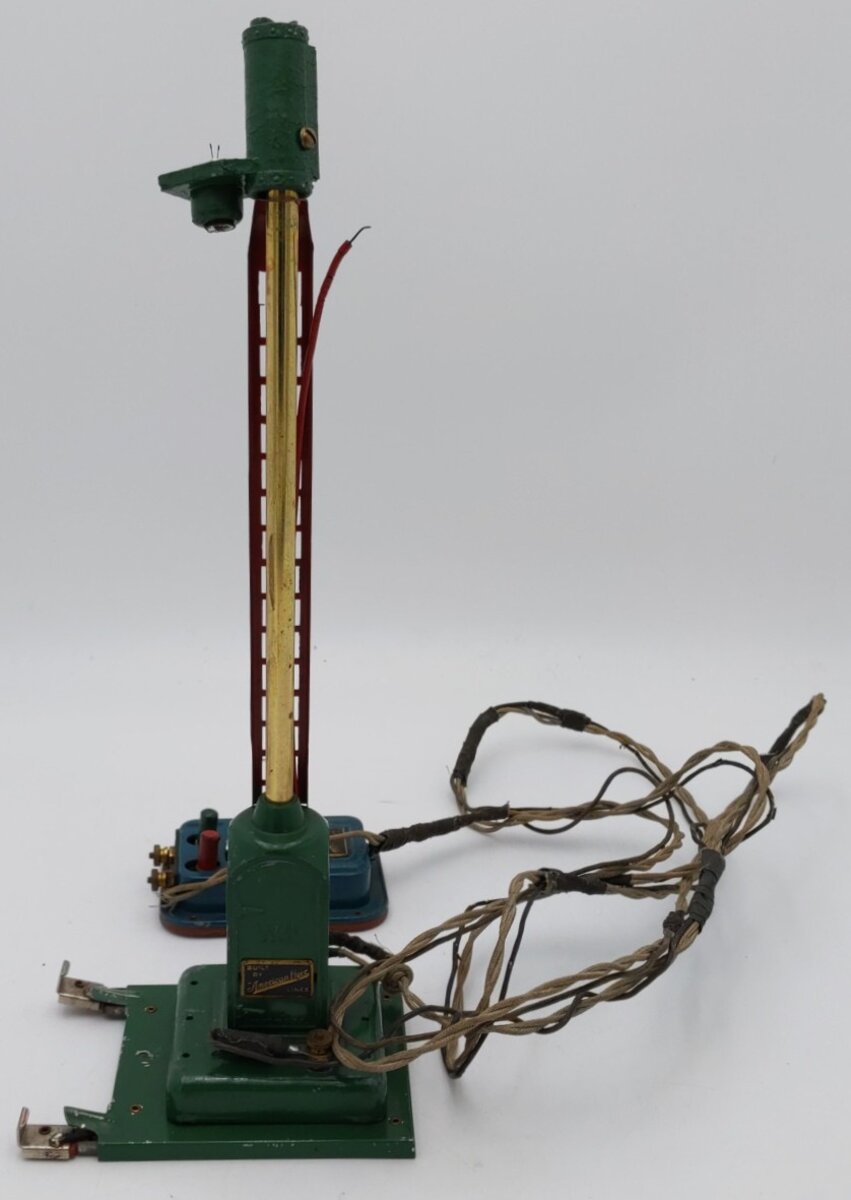American Flyer 2043 Vintage Standard Gauge Automatic Train Control Semaphore/Box