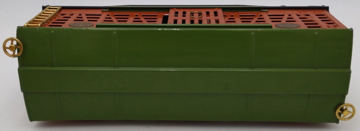 Lionel 213 Vintage Standard Gauge Tera Cotta & Green Cattle Car VG/Box