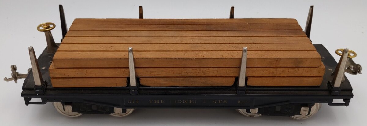 Lionel 211 Vintage Standard Gauge Lionel Lines Flatcar with Stakes VG/Box