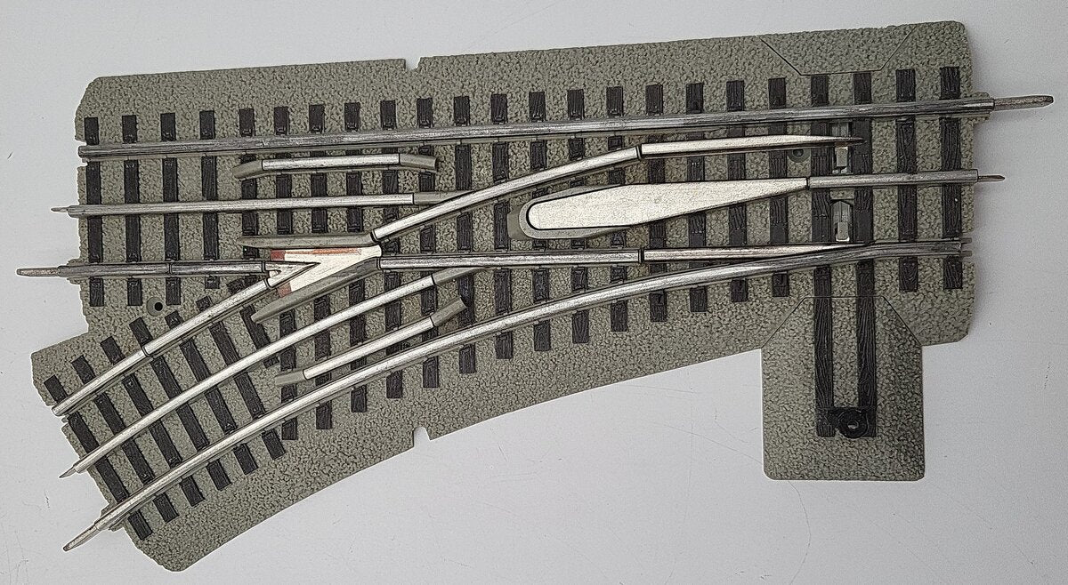 Lionel 6-12017 O36 FasTrack Left Hand Manual Switch Turnout EX/Box