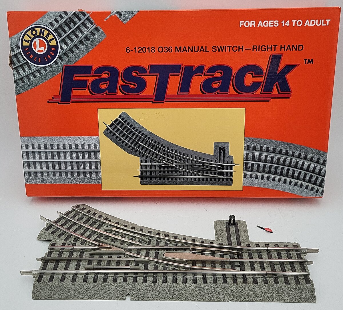 Lionel 6-12018 O O36 FasTrack Right Hand Manual Switch Turnout VG/Box